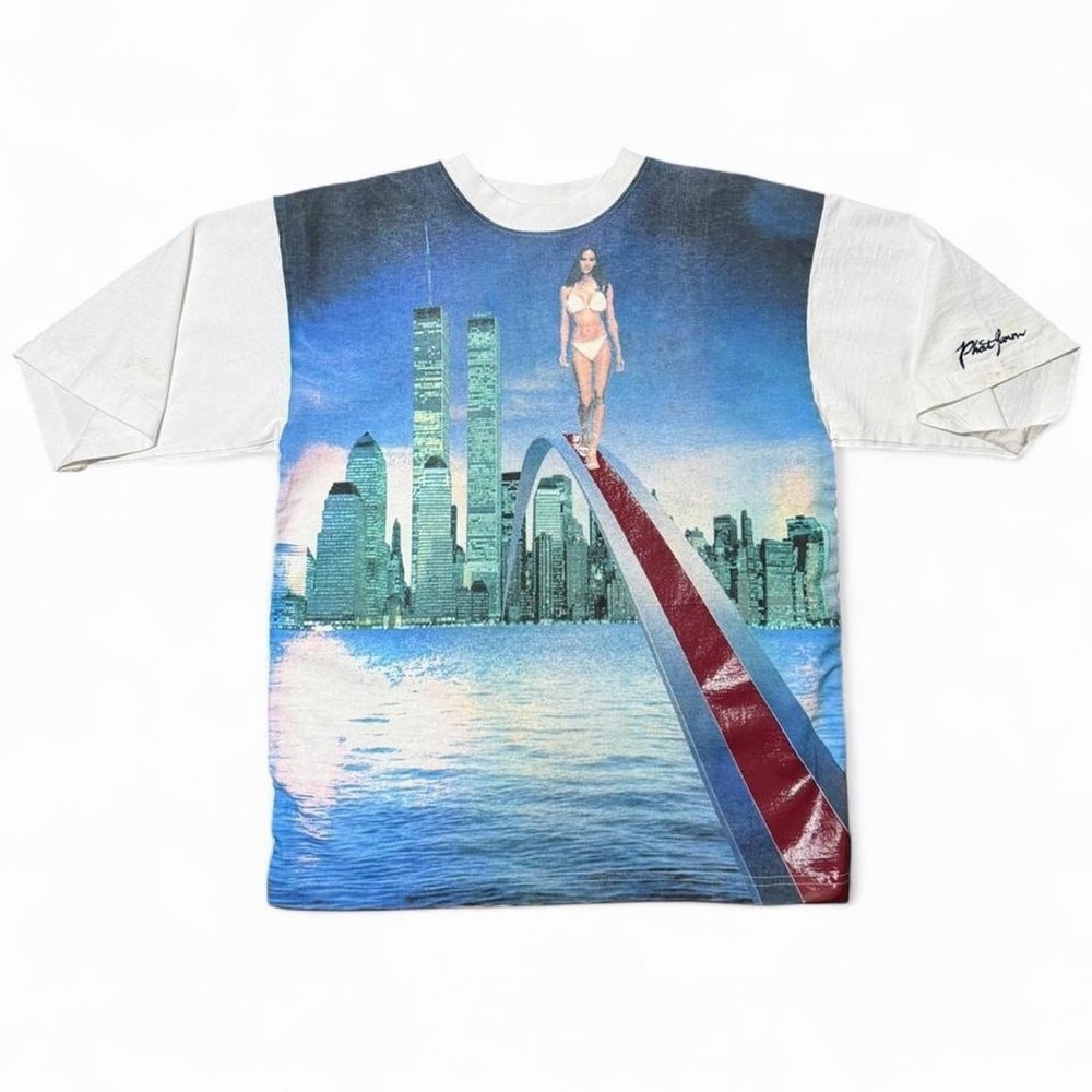 Vintage 90s Phat Farm New York City Twin Towers 9/11 NYC World Trade T-shirt Med